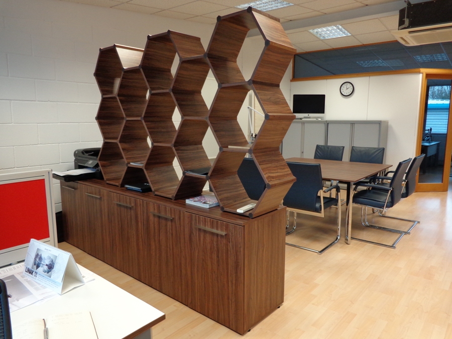 Hexagonal room divider Saffron Walden [1200]